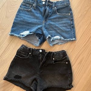YOUTH - Old Navy denim shorts.  Mint condition.  Size 12 youth